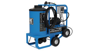 Portable pressure washer with water tank
